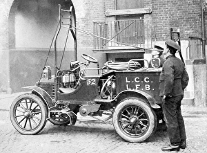 Images Dated 28th November 2011: LFB mechanical fire appliance at Southwark HQ