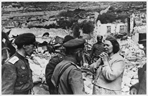 Evacuated Prints: Liberated Lady