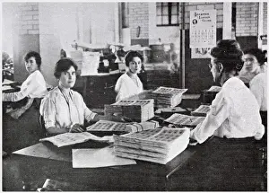 Liberty Loan, Preparing the Bonds at Washington U. S. A 1917