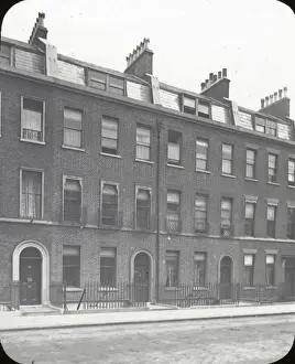 Doughty Prints: Life of Charles Dickens - Dickens House in Doughty St