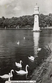 Images Dated 11th July 2017: The Lighthouse, Roath Park, Cardiff, South Wales
