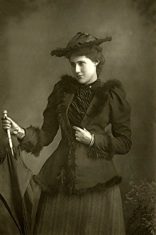 Lily Gallery: Lily Hanbury - English actress