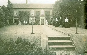 Doncaster Prints: Limestone Hill, Tickhill, Yorkshire
