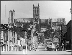 Bishop Collection: Lincoln Cathedral 1940S