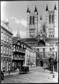 England Collection: Lincoln Cathedral 1940S