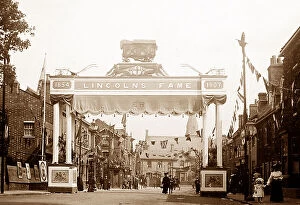 Fame Collection: Lincoln Fame Arch in 1907