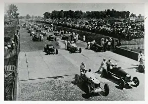 Starting Prints: Line-up for start of Indianapolis 500 miles race, USA