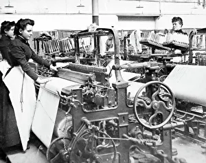Loom Prints: Linen manufacture, Plain power loom
