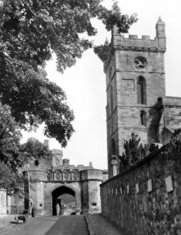 Linlithgow Gateway