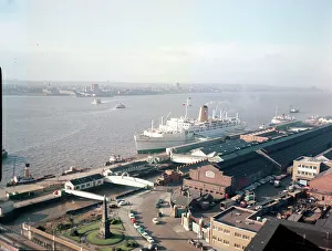 Liverpool - RMS Empress of England at the docks