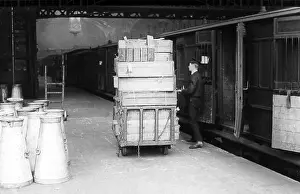 Churn Prints: Liverpool Street Railway Station London early 1900s