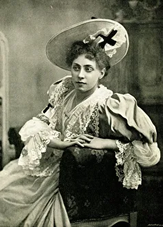 Lacy Gallery: Lizzie Ruggles, actress