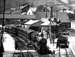 Llangollen Railway Station, early 1900s