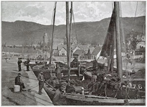 Locks Collection: Lock of Fort Augustus, situated at the south-western end of Loch Ness. Date: late 1890s