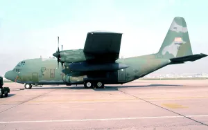 C 130 Prints: Lockheed C-130H Hercules 89-9104