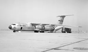 Starlifter Prints: Lockheed C-141A-LM Starlifter 67-0014