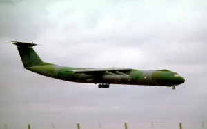 Starlifter Prints: Lockheed C-141B Starlifter