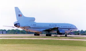 Tristar Prints: Lockheed L-1011 TriStar KC. 1 ZD950