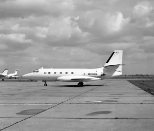 L 1329 Prints: Lockheed L-1329 Jetstar-8 N333QA