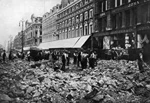 Repairs Prints: London in 1919 - rebuilding roads outside John Lewis