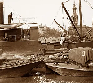 London docks, early 1900s