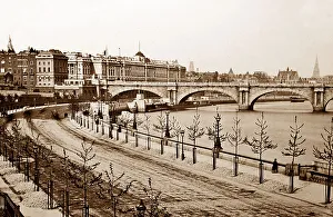 London Embankment