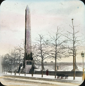 Cleopatras Needle/Slide