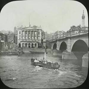 Riverboat Collection: London, England - Thames at London Bridge