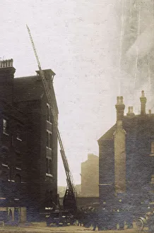 New images august 2021/london fire brigade operating extended ladder New images august 2021/london fire brigade operating extended ladder