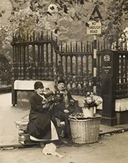 Unnamed Prints: LONDON FLOWER LADIES