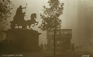 Tram Collection: London in fog