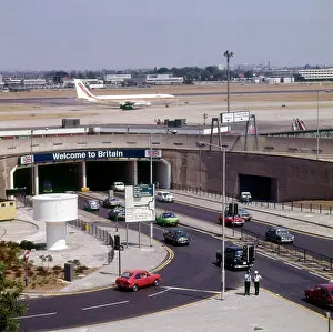 London Heathrow Airport, Welcome to Britain. Date: circa 1960s
