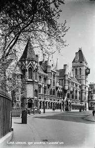 Grandeur Prints: London Law Courts
