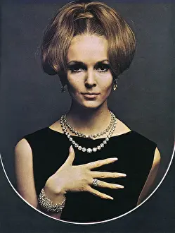 London Life jewels presentation