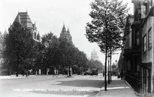 Showcasing Prints: London Natural History Museum