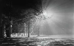 Beams Prints: London A Night Fog