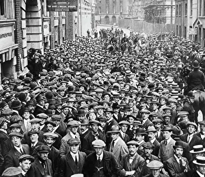 A London Recruiting Office during WW1