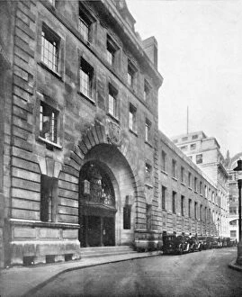 Front Gallery: The London School of Economics