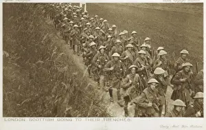 Ranks Prints: London Scottish Troops heading to the trenches - WWI