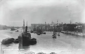 Smaller Prints: London from Tower Bridge