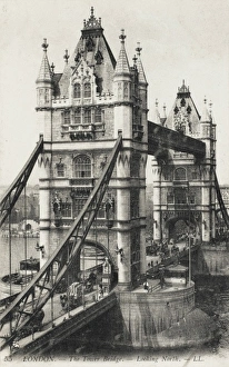 Tower Bridge/Constructed