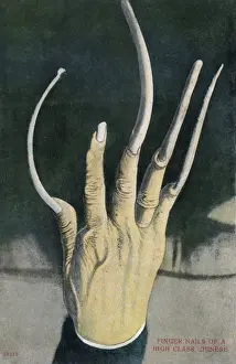 Nails Prints: Long fingernails of a High Class Chinese Man