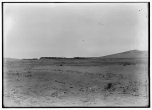 Long-range view of the Wright brothers camp and Kitty Hawk
