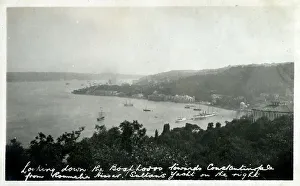 Sultans Prints: Looking down the Bosphorus toward Istanbul - Sultan's Yacht