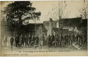 Images Dated 29th June 2016: Loon-Plage, France -- soldiers resting, WW1
