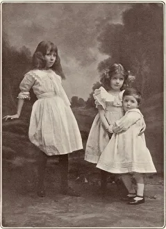 Images Dated 24th October 2019: Lord Buckhurst, Lady Myra (Idina) & Lady Avice Sackville