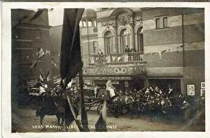 20th Century Gallery: The Lord Mayor visits The Crown Theatre