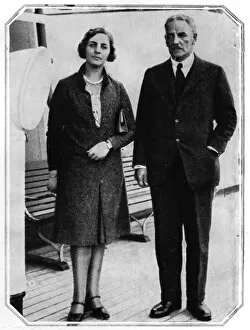 Images Dated 21st November 2011: Lord Redesdale and Pamela Mitford