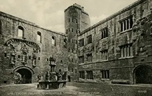 Carvings Prints: Lothian, Scotland - Linlithgow Palace