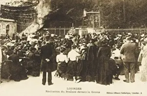 Cures Prints: Lourdes - Recitation of the rosary at the Grotto